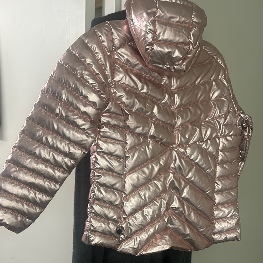 Metallic Pink Puffer Jacket - Picture 9 of 11